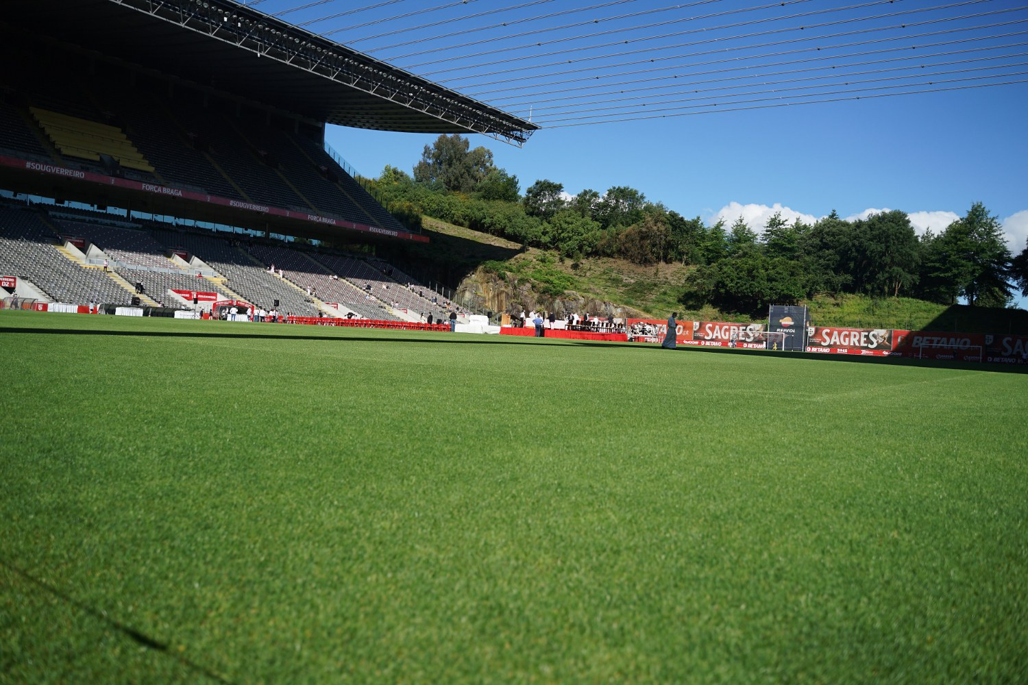 Relvado e bancada do Estádio Municipal de Braga